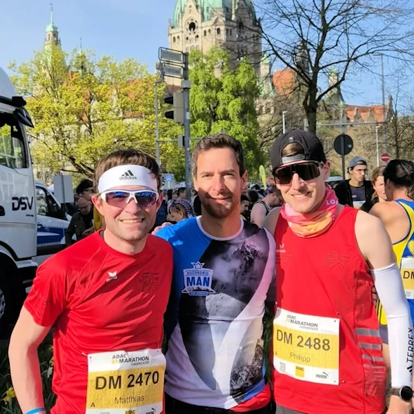 DM Hannover DM Marathon Hannover, HM Freiburg, Enschede, Deutsche Weinstraße u. Nonnweiler, Marathon Bratislava, Paris u. Zürich