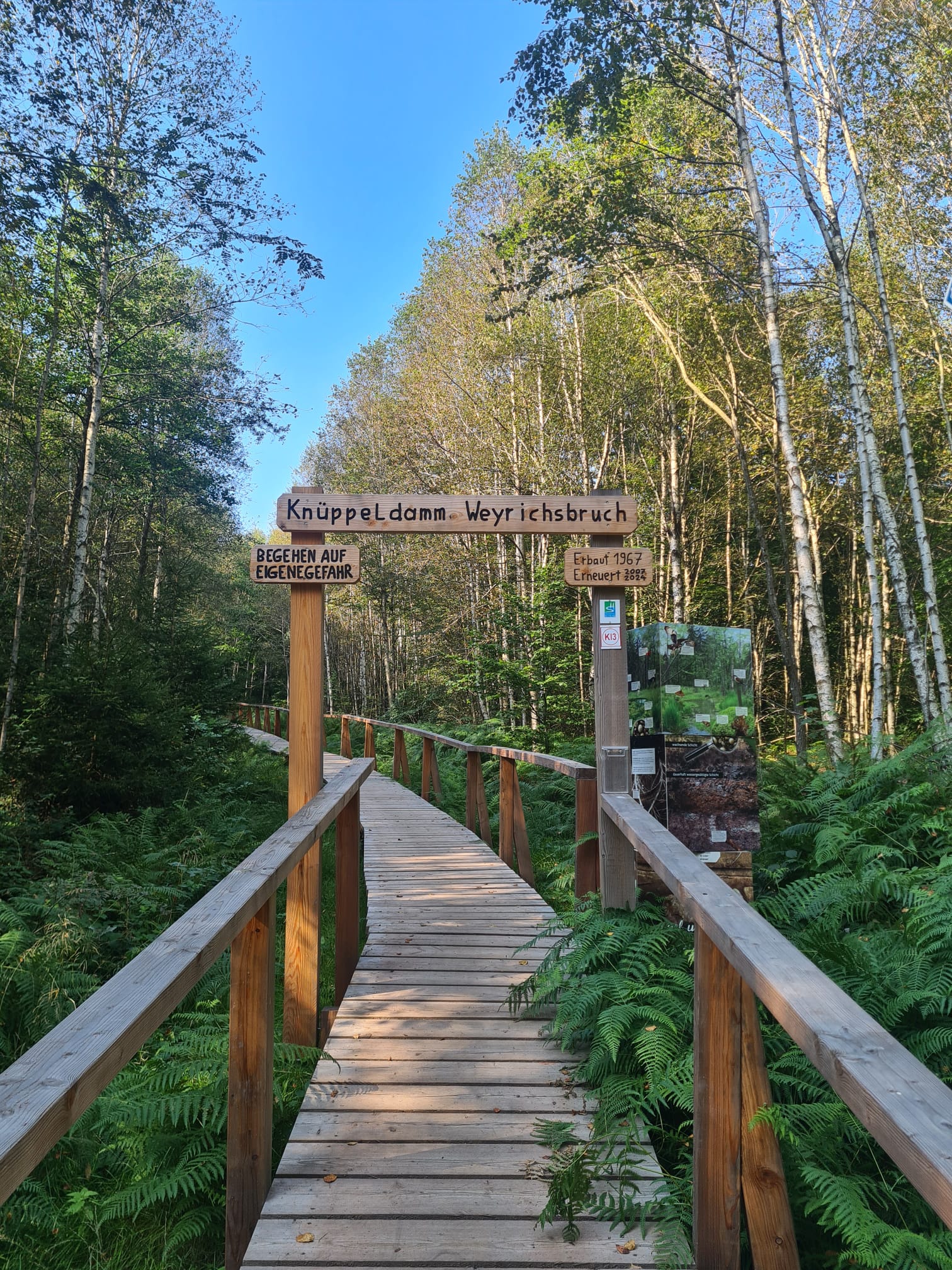 Knueppeldamm Vereinswanderung Kell am See